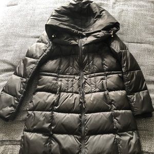 Betsy Johnson puffer coat